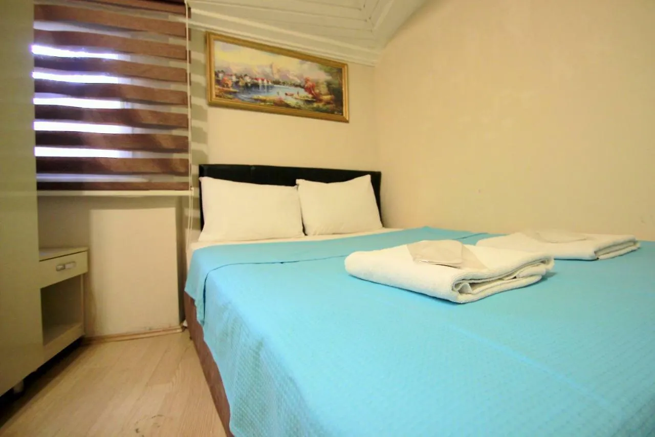 איסטמבול Hotel Simge Old City 2*,